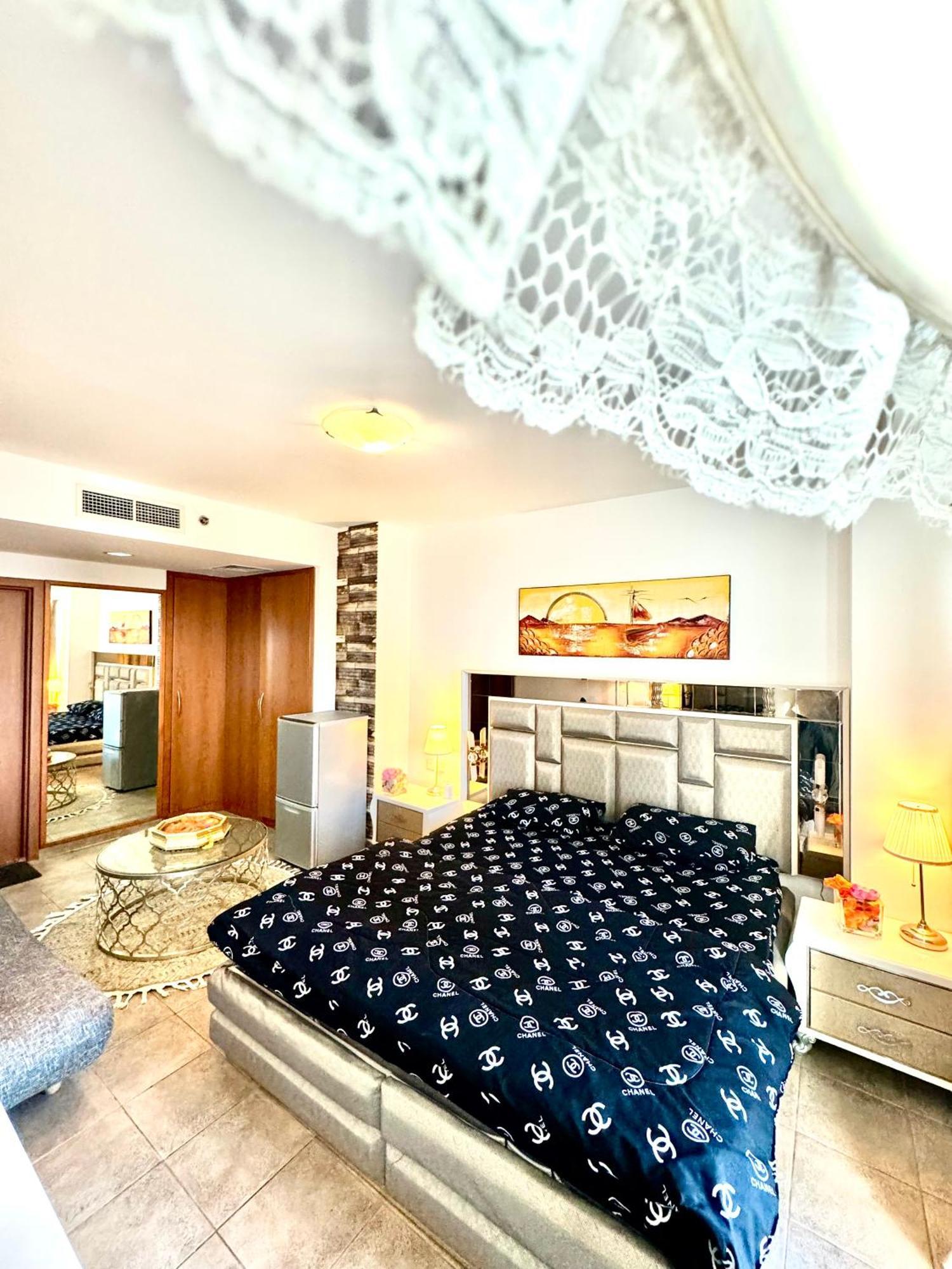 Apartamento Travelers Backpackers Dubái Exterior foto